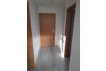 Biete schöne zwei Raum Wohnung