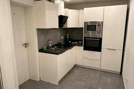 Modernes WG Zimmer Nähe Olympiapark 4 zimmer