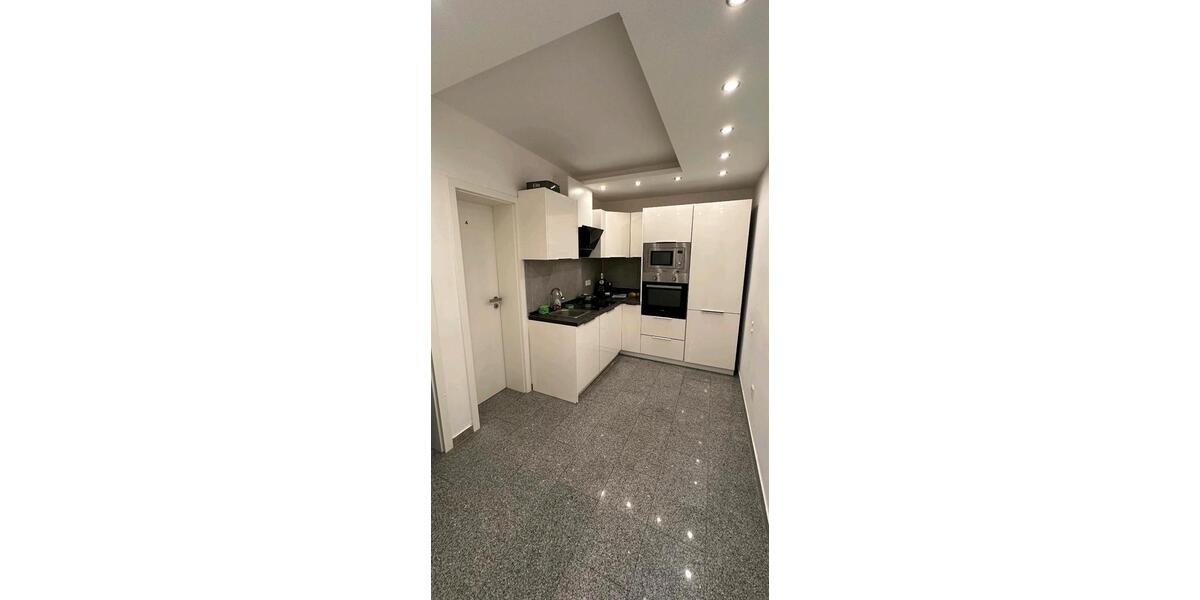 Modernes WG Zimmer Nähe Olympiapark 4 zimmer