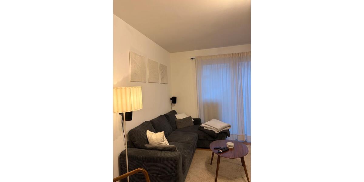 Etagenwohnung Blomberg - 2 Zimmer, 63 m&sup2;, 365&euro; | Angebot:25017084