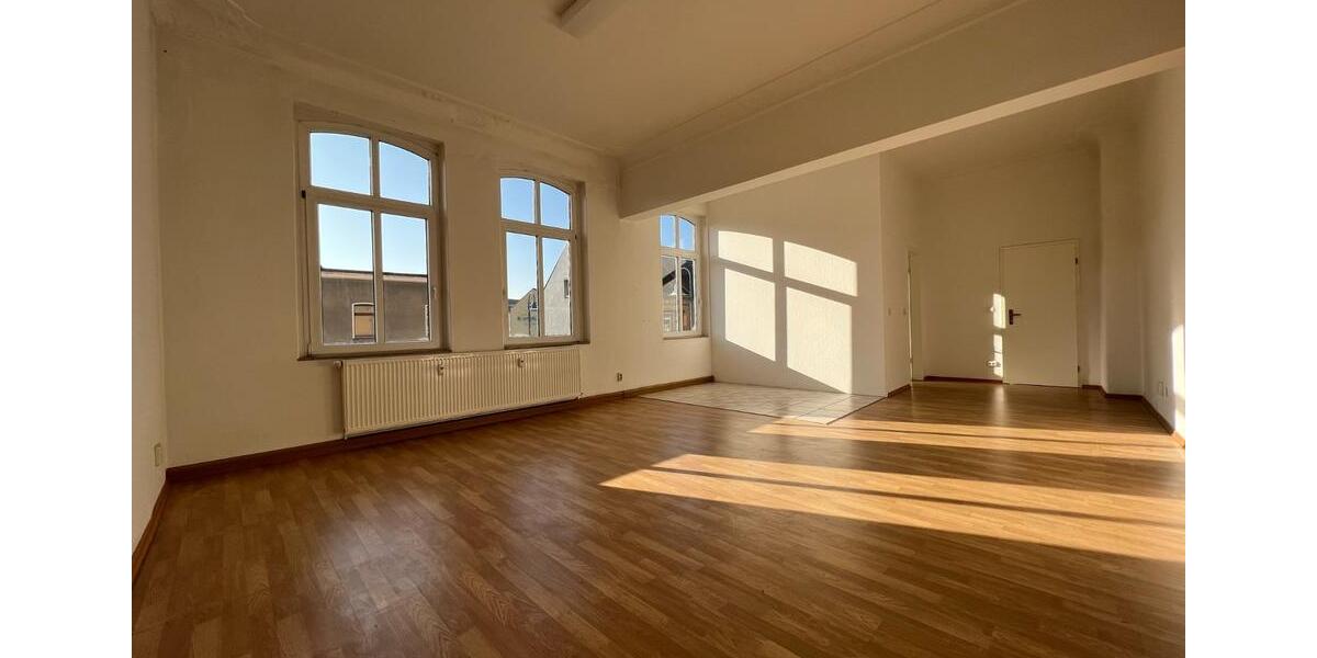 Etagenwohnung Bitterfeld-Wolfen Bitterfeld - 1 Zimmer, 46 m&sup2;, 340&euro; | Angebot:24660395