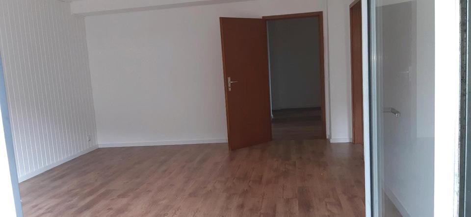Etagenwohnung Wahlstedt - 3 Zimmer, 83 m&sup2;, 1.100&euro; | Angebot:26613992