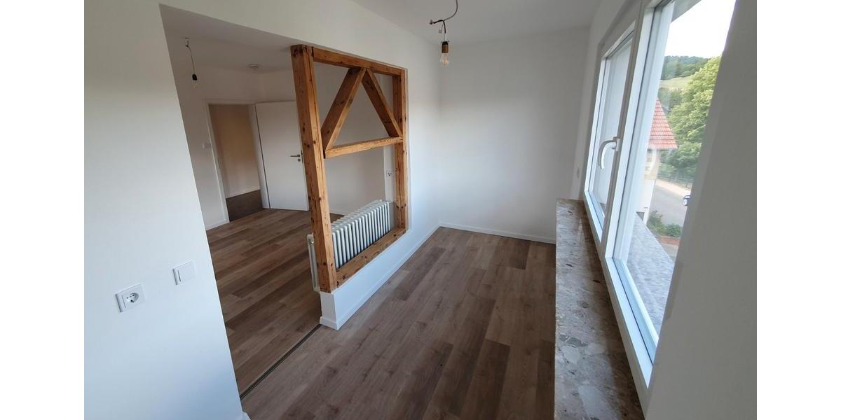 Etagenwohnung Rotenburg an der Fulda - 4 Zimmer, 106 m&sup2;, 800&euro; | Angebot:26442723