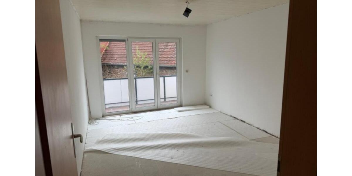 Dachgeschoßwohnung Pfungstadt - 2 Zimmer, 65 m&sup2;, 1.350&euro; | Angebot:25881717