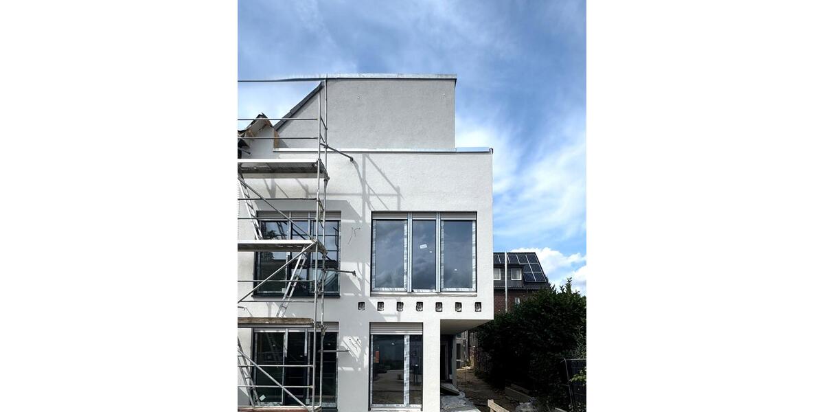 Erdgeschoßwohnung Meerbusch Necklenbroich - 4.5 Zimmer, 135 m&sup2;, 2.450&euro; | Angebot:26021441