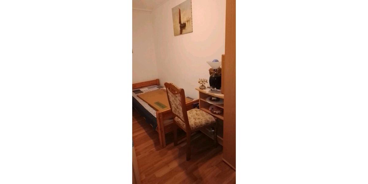 Etagenwohnung Schöntal - 3 Zimmer, 110 m&sup2;, 750&euro; | Angebot:25756022