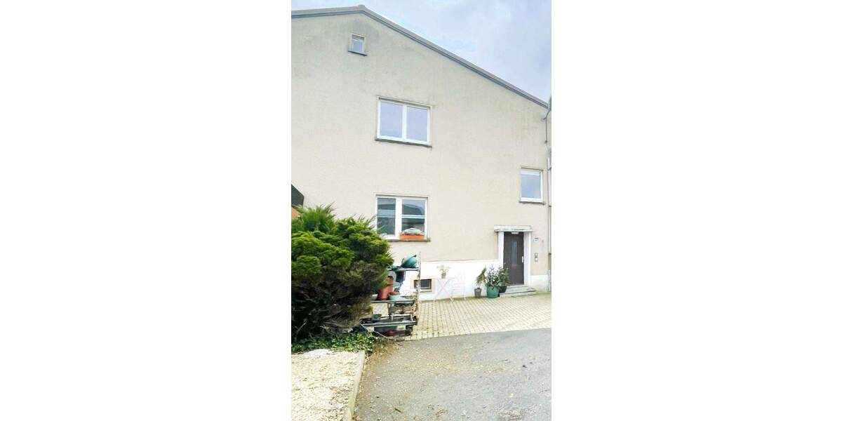 Etagenwohnung Meerane Niklasbusch - 3 Zimmer, 72 m&sup2;, 468&euro; | Angebot:25262641