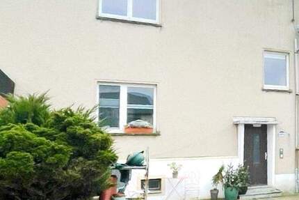 Wohnung Meerane Niklasbusch - 3 Zimmer, 72 m&sup2;, 468&euro; | Angebot:25262641