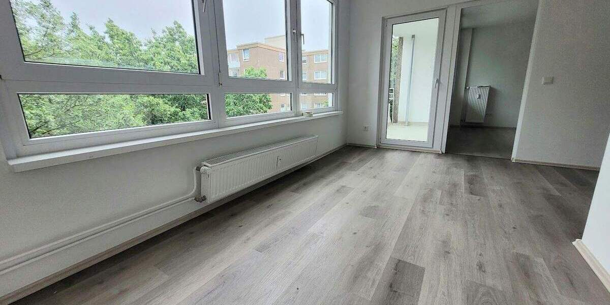 Etagenwohnung Essen Freisenbruch - 4 Zimmer, 82 m&sup2;, 721&euro; | Angebot:24425540