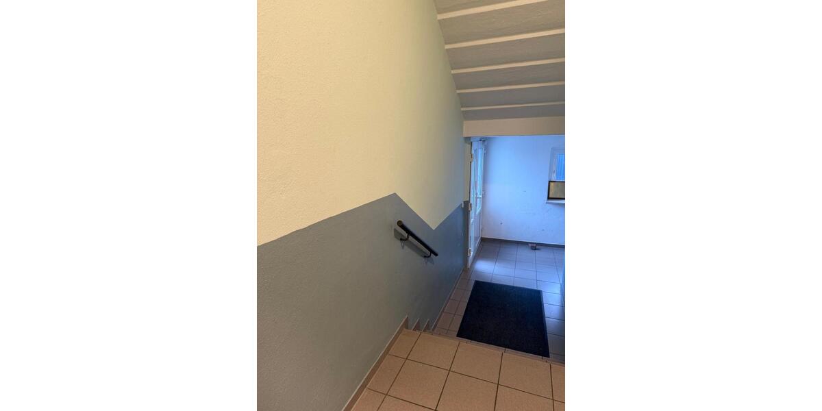Erdgeschoßwohnung Werdau - 4 Zimmer, 89 m&sup2;, 395&euro; | Angebot:26302594