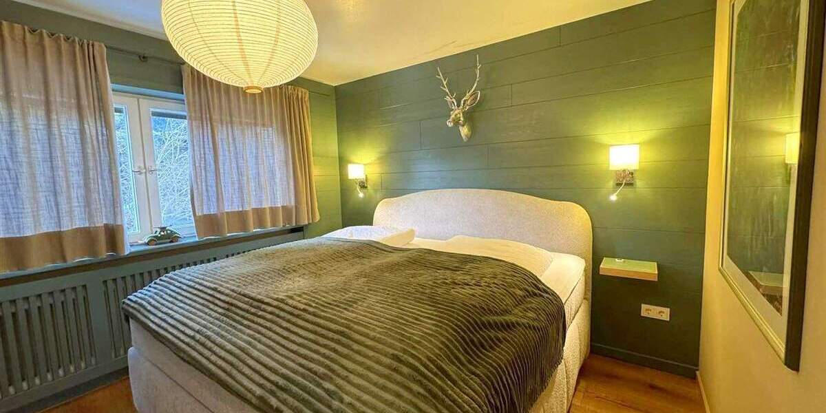 2-Zimmer-Eck-Wohnung ca. 48 m², 1. OG, voll möbliert, EBK neu, Keller - befristet auf 1 Jahr 2 zimmer