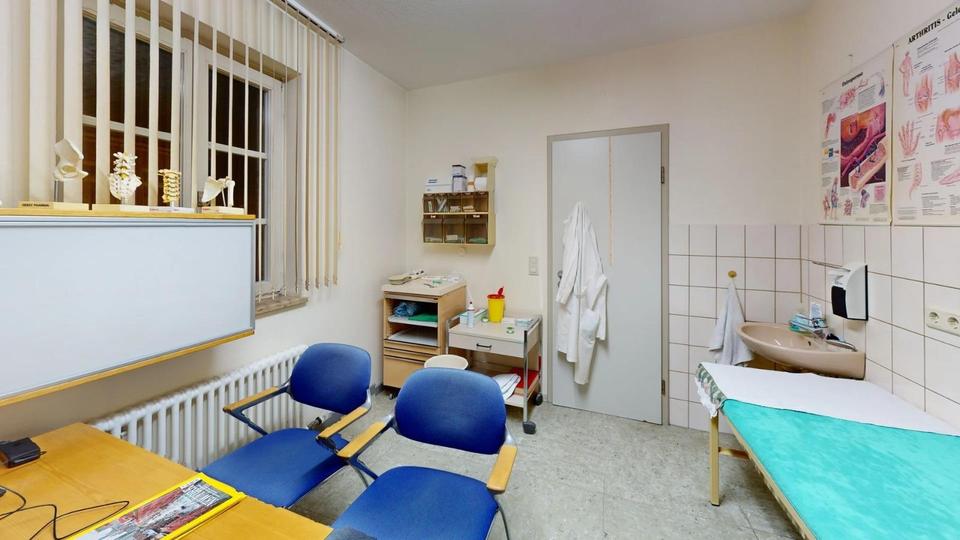 Gewerbefläche Praxis Büro in 1A-Lage Oberstenfeld zimmer
