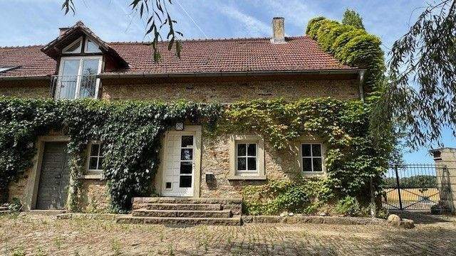 Etagenwohnung Volkach Rimbach - 6 Zimmer, 200 m&sup2;, 1.690&euro; | Angebot:25736617