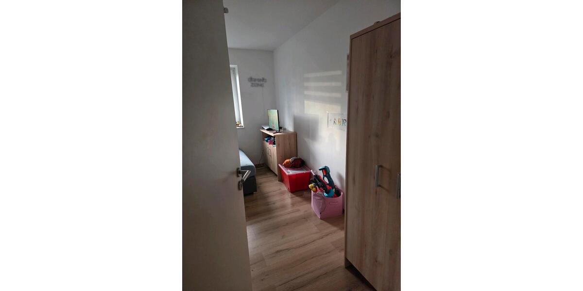 Etagenwohnung Sassenburg - 4 Zimmer, 112 m&sup2;, 1.070&euro; | Angebot:25964857