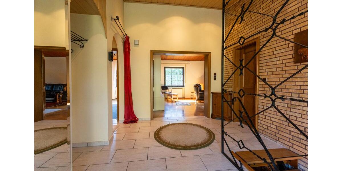 Einfamilienhaus Aurich - 4 Zimmer, 146 m&sup2;, 1.450&euro; | Angebot:24813077