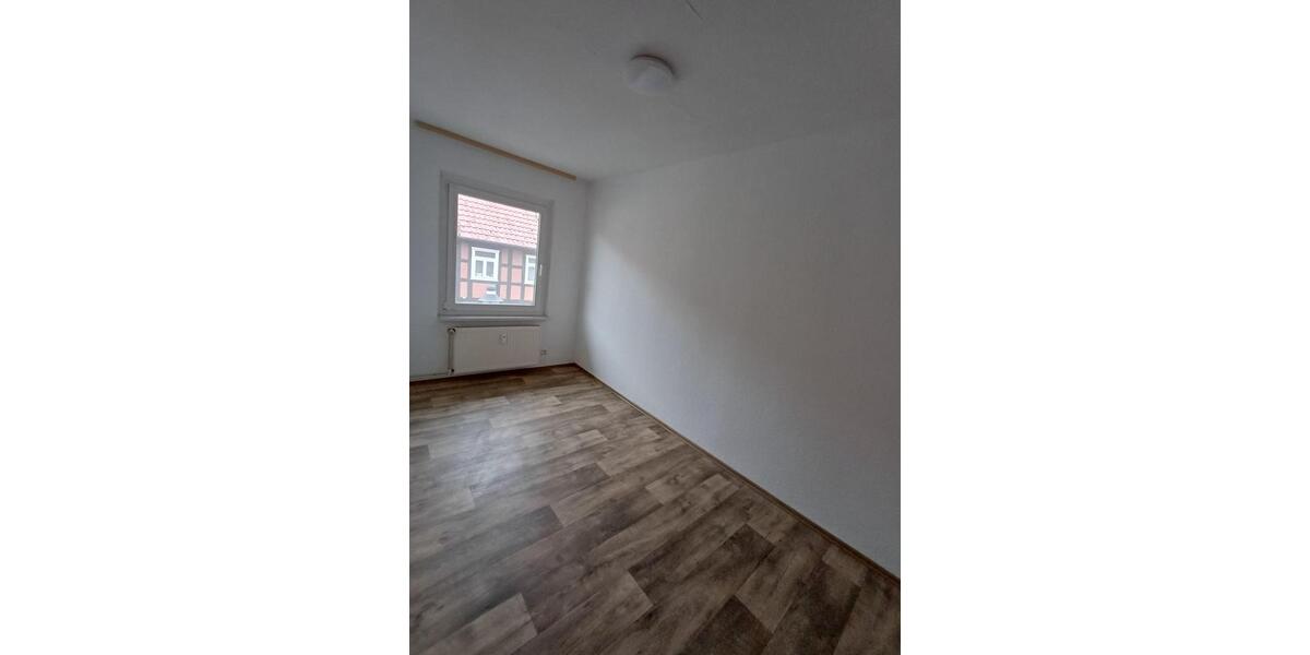 Etagenwohnung Oebisfelde-Weferlingen Weferlingen - 3 Zimmer, 61 m&sup2;, 363&euro; | Angebot:24688992