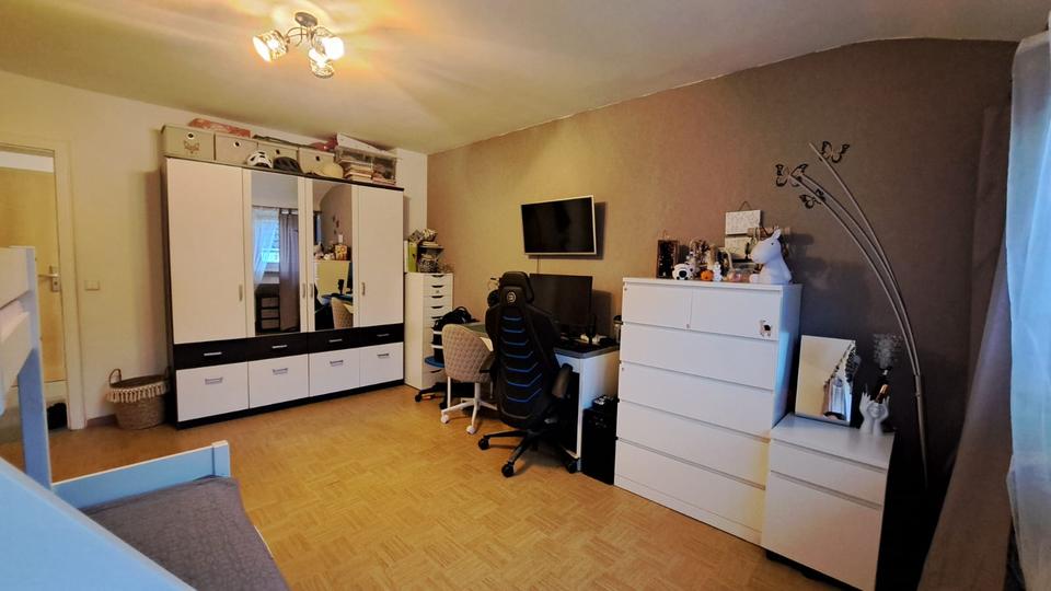 Etagenwohnung Losheim am See - 3 Zimmer, 75 m&sup2;, 700&euro; | Angebot:26549979