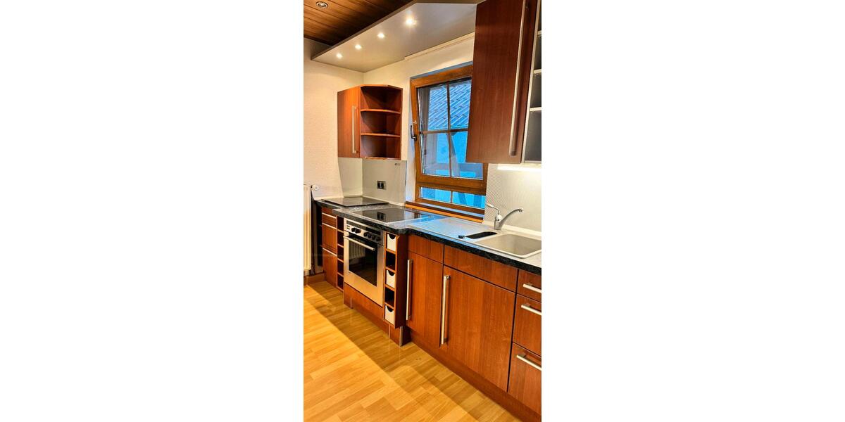 Etagenwohnung Großheirath - 5 Zimmer, 125 m&sup2;, 740&euro; | Angebot:26251085