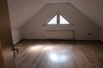 Dachgeschoßwohnung Saterland - 4 Zimmer, 84 m&sup2;, 707&euro; | Angebot:26123805