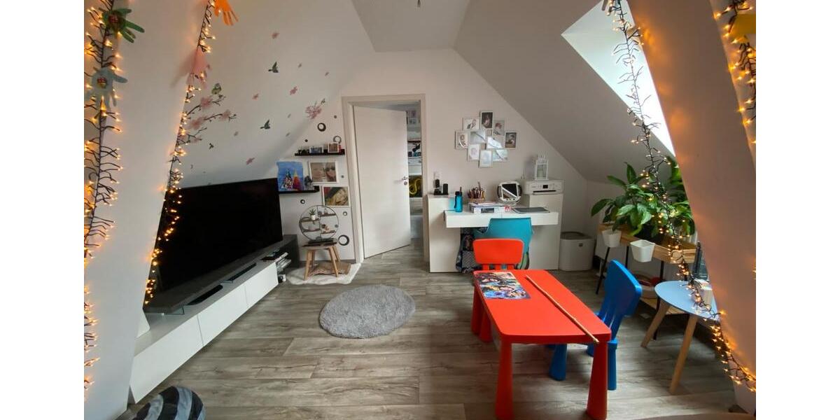 Dachgeschoßwohnung Köthen (Anhalt) - 3 Zimmer, 53 m&sup2;, 410&euro; | Angebot:24573441