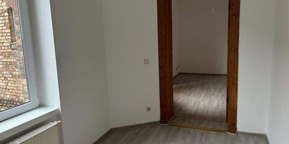 Etagenwohnung Halle (Saale) Giebichenstein - 4 Zimmer, 77 m&sup2;, 590&euro; | Angebot:26672530