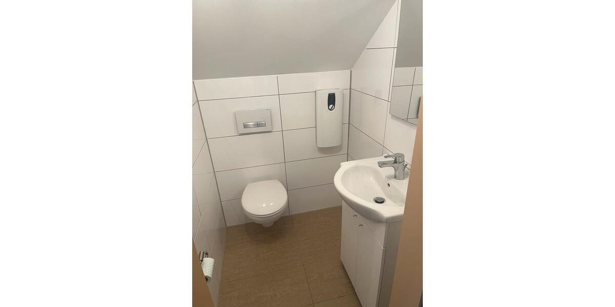 Dachgeschoßwohnung Büchenbeuren - 2 Zimmer, 50 m&sup2;, 430&euro; | Angebot:25978902