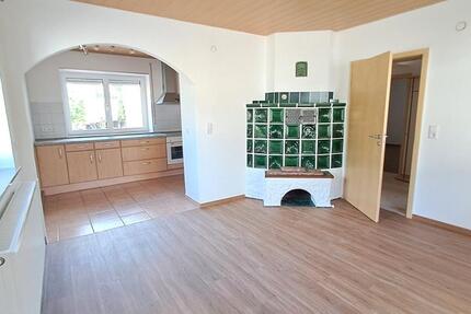 Wohnung Langfurth - 4 Zimmer, 85 m&sup2;, 750&euro; | Angebot:26597399