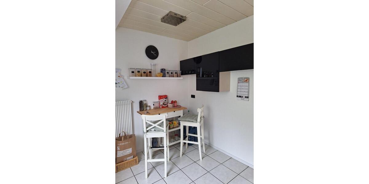 Dachgeschoßwohnung Spenge - 3 Zimmer, 107 m&sup2;, 800&euro; | Angebot:26124582