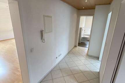 Wohnung Bretzenheim - 3 Zimmer, 71 m&sup2;, 670&euro; | Angebot:27032787