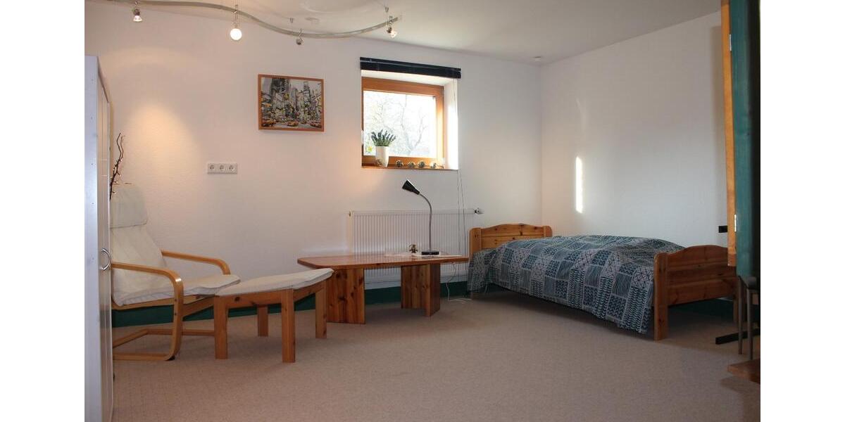 Möbliertes Zimmer Nähe DLR LBA TU 1 zimmer