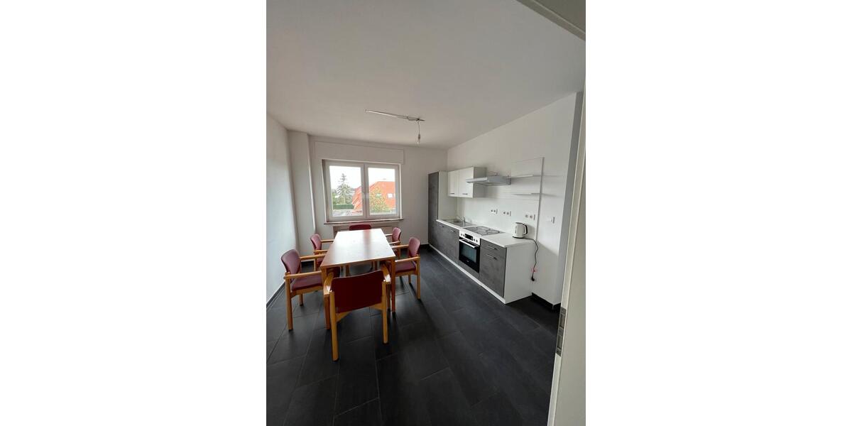 Wohnen auf Zeit Melle Bruchmühlen - 10 Zimmer, 120 m&sup2;, 14&euro; | Angebot:26604581
