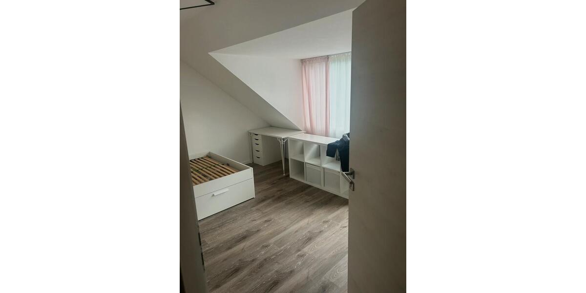 Wohnen auf Zeit Koblenz Bisholder - 3 Zimmer, 19 m&sup2;, 511&euro; | Angebot:25754835