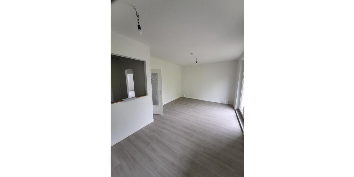 Etagenwohnung Jacobsdorf - 3 Zimmer, 59 m&sup2;, 392&euro; | Angebot:26695159
