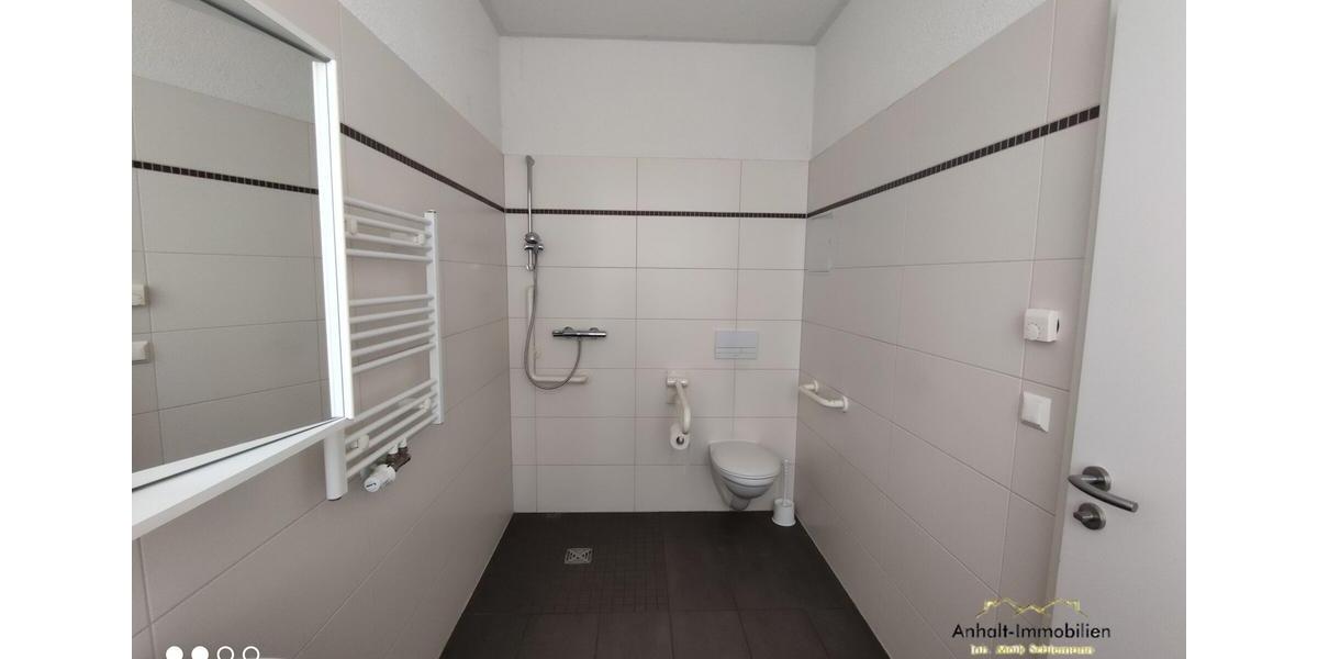 Erdgeschoßwohnung Bitterfeld-Wolfen Bitterfeld - 1 Zimmer, 30 m&sup2;, 255&euro; | Angebot:26564403