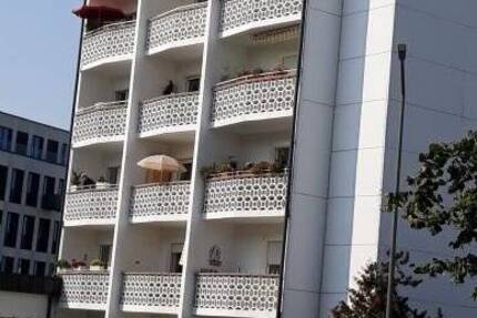 Wohnung Burghausen - 3 Zimmer, 75 m&sup2;, 850&euro; | Angebot:24036027