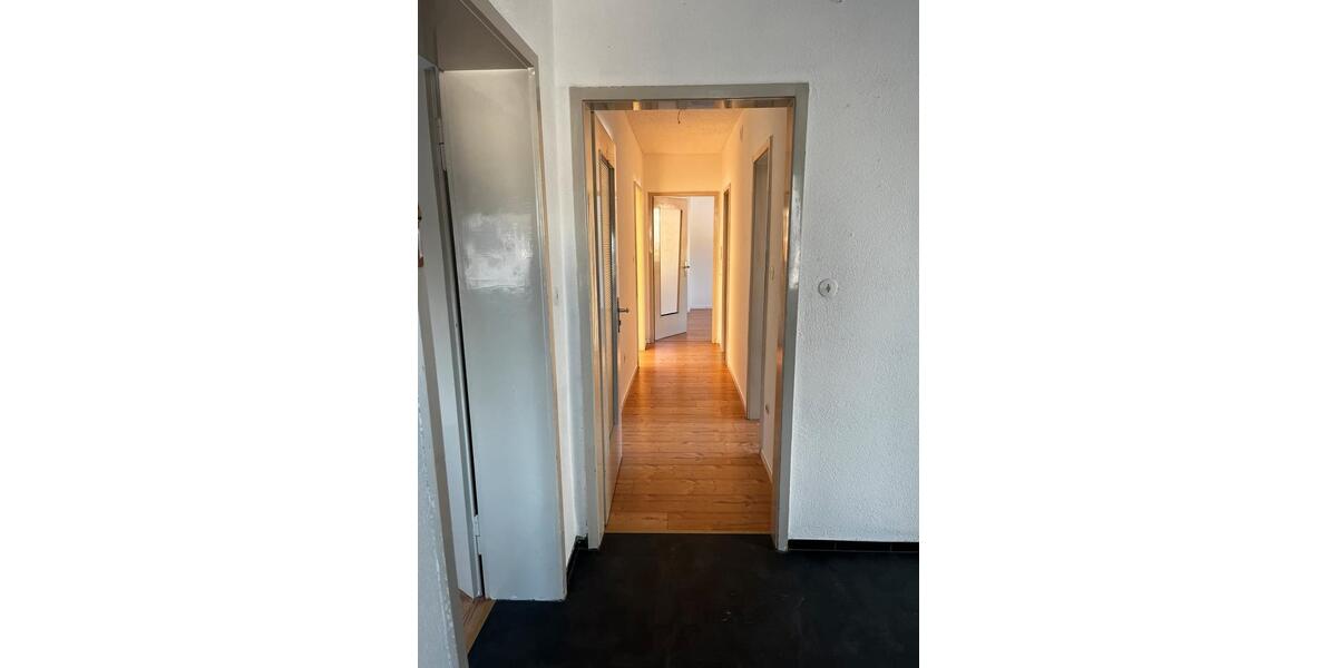 Dachgeschoßwohnung Albstadt Gemarkung Onstmettingen - 5 Zimmer, 85 m&sup2;, 850&euro; | Angebot:26380269