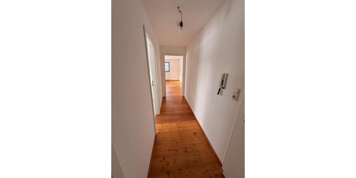 Erdgeschoßwohnung Großenlüder - 2 Zimmer, 50 m&sup2;, 500&euro; | Angebot:25418533