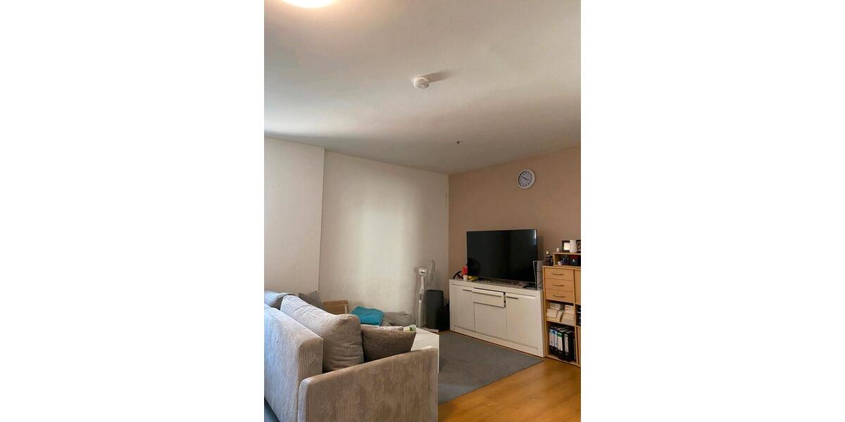 Etagenwohnung Bernburg (Saale) - 1 Zimmer, 43 m&sup2;, 400&euro; | Angebot:26610383