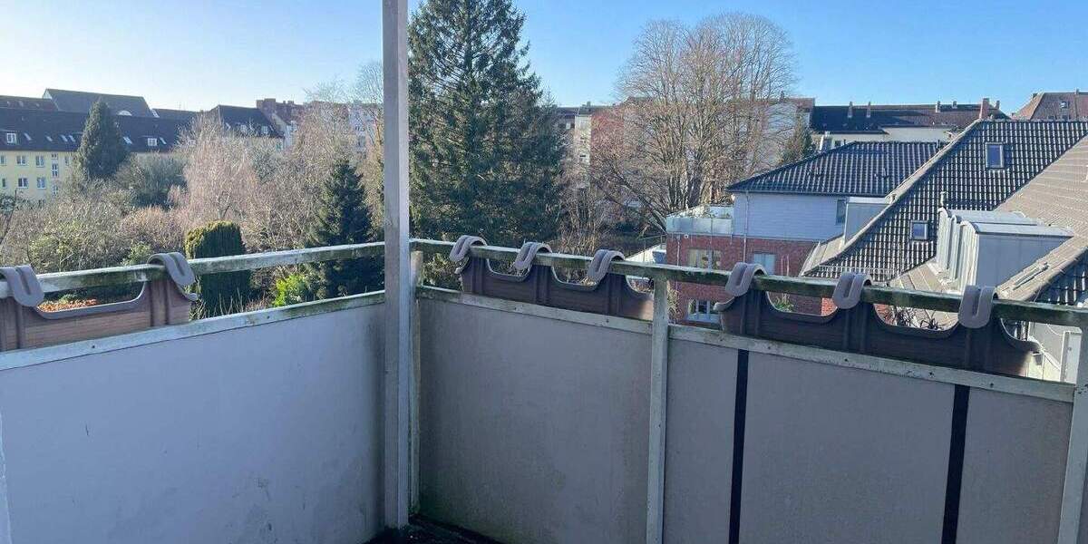 Etagenwohnung Kiel Blücherplatz - 4 Zimmer, 99 m&sup2;, 1.783&euro; | Angebot:25726585