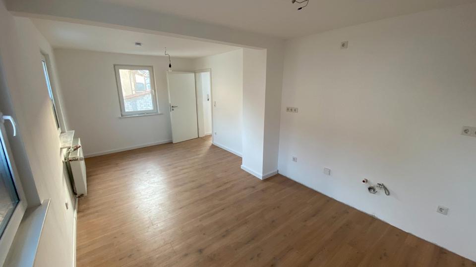 Einfamilienhaus Bessenbach - 5 Zimmer, 125 m&sup2;, 1.360&euro; | Angebot:26205851