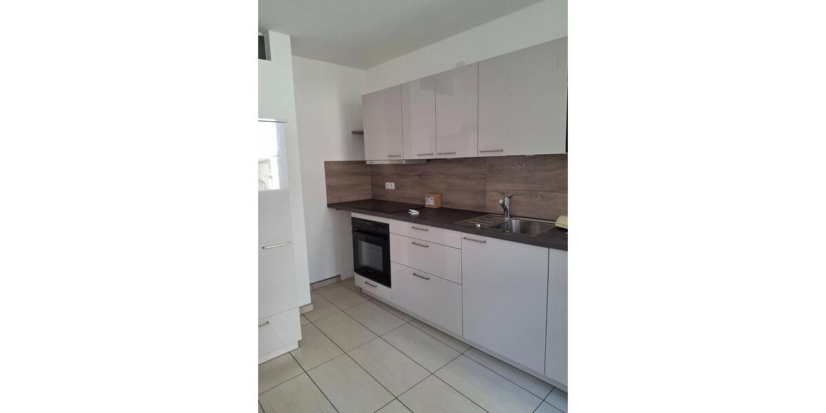 Etagenwohnung Fulda - 3 Zimmer, 85 m&sup2;, 895&euro; | Angebot:25716487