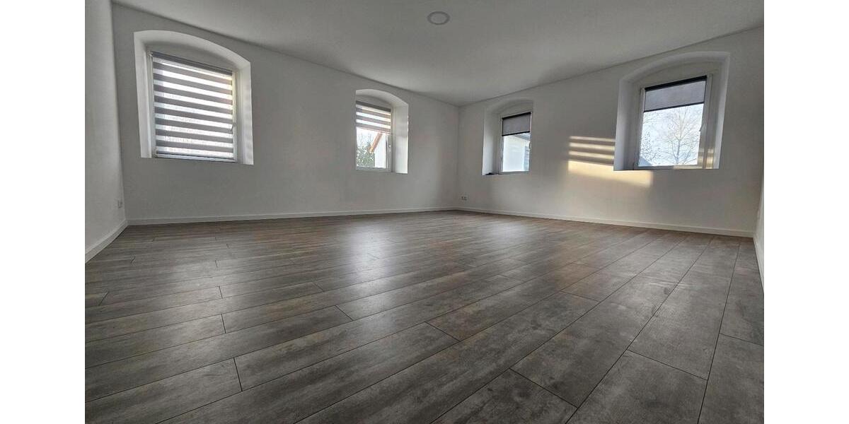 Etagenwohnung Mügeln - 3 Zimmer, 80 m&sup2;, 780&euro; | Angebot:24491613