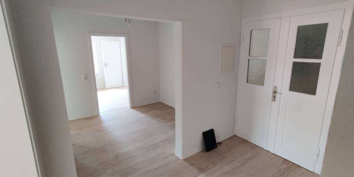 Etagenwohnung Löbau - 2 Zimmer, 70 m&sup2;, 365&euro; | Angebot:17159109