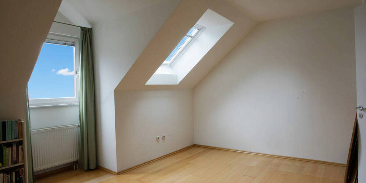 Etagenwohnung Feldafing - 3 Zimmer, 116 m&sup2;, 1.965&euro; | Angebot:26798717