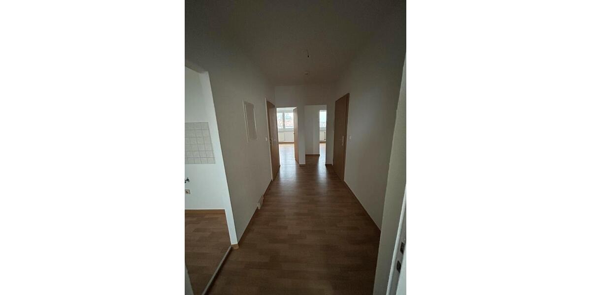 Etagenwohnung Cottbus Sachsendorf - 4 Zimmer, 74 m&sup2;, 445&euro; | Angebot:23602761