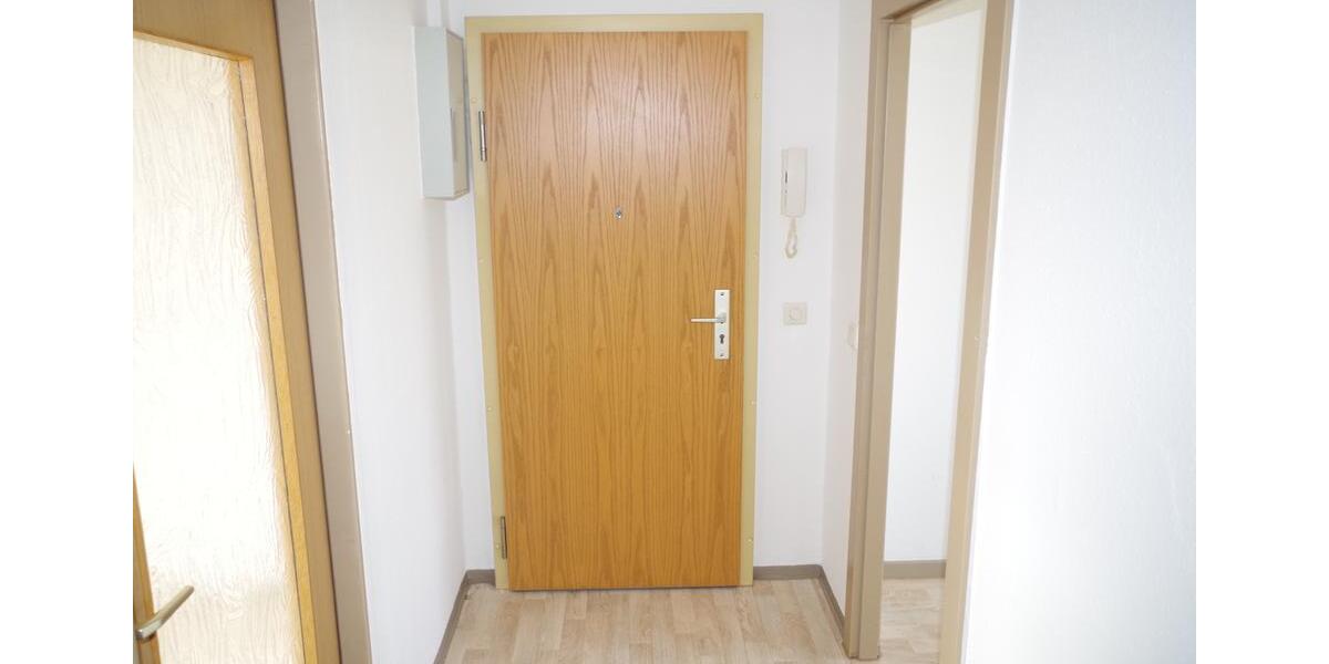 Etagenwohnung Saalfeld (Saale) - 2 Zimmer, 47 m&sup2;, 266&euro; | Angebot:26476629