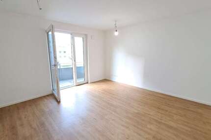 Wohnung Berlin Hellersdorf - 1 Zimmer, 43 m&sup2;, 602&euro; | Angebot:26749049