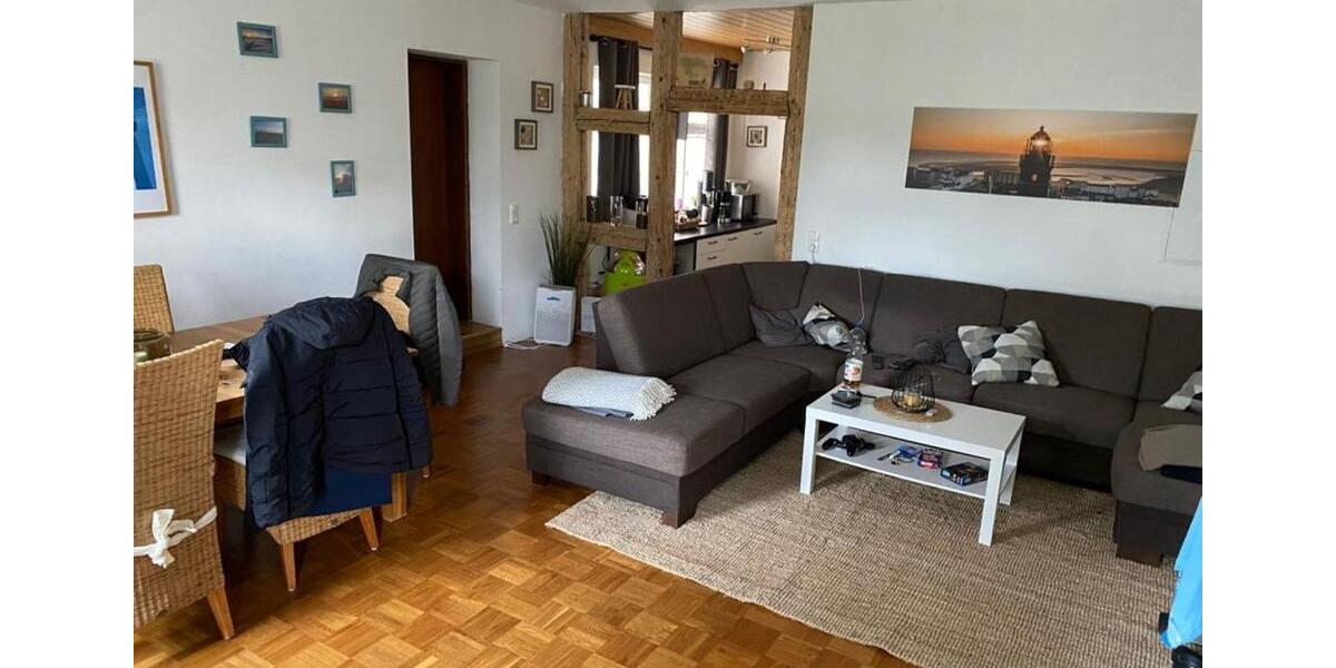 Charmante 4-Zimmerwohnung mit EBK und Dachterrasse 4 zimmer