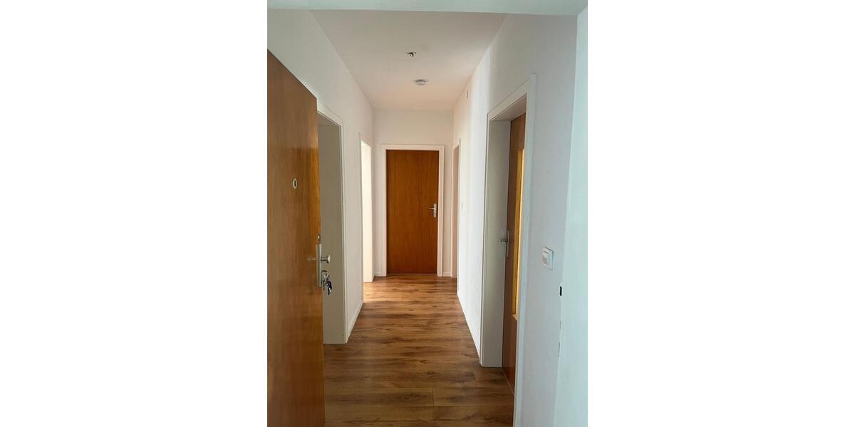 Etagenwohnung Gummersbach - 3 Zimmer, 64 m&sup2;, 550&euro; | Angebot:25491140