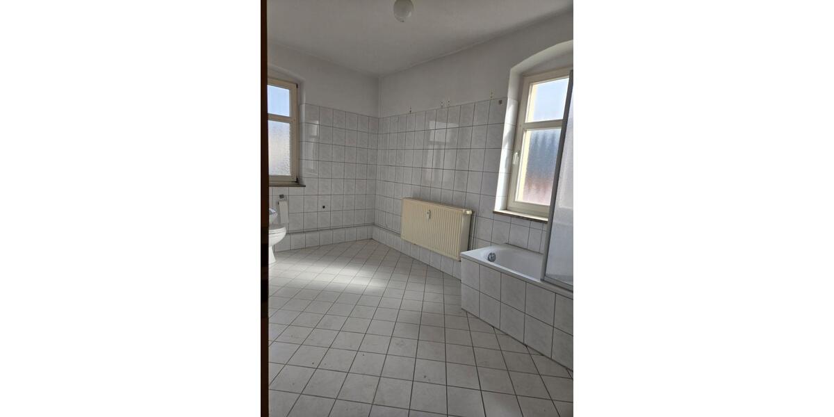 Etagenwohnung Zerbst (Anhalt) Leps - 4 Zimmer, 105 m&sup2;, 441&euro; | Angebot:26421679